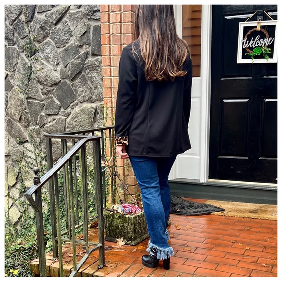 #41 Chic Black Ruffle Trim Blazer with leopard trim - Picture 5 of 6